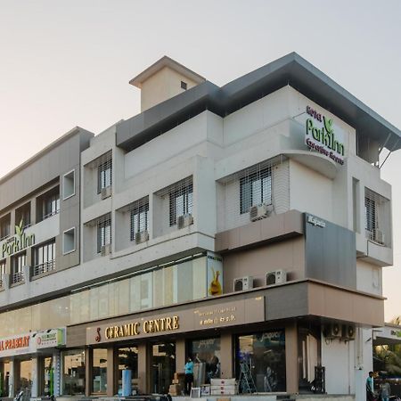 Hotel Park Inn Васай Екстер'єр фото